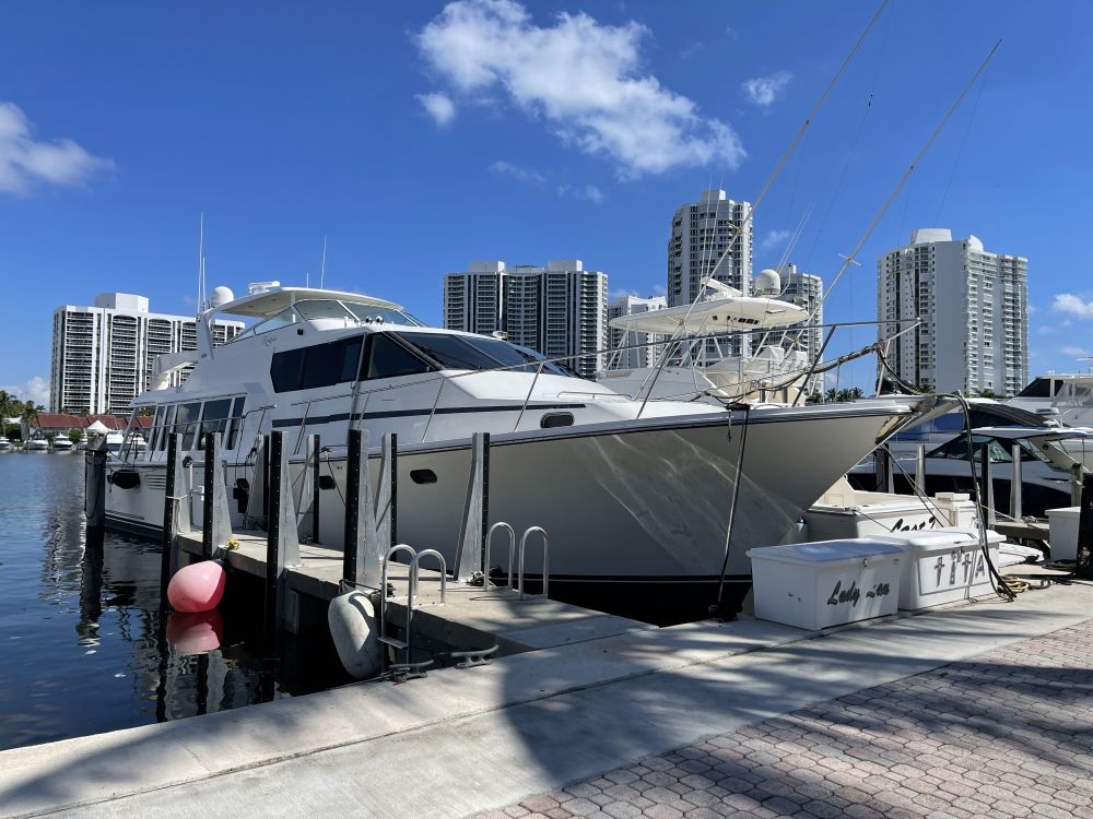Wet Slip for 325000 in Aventura, Florida Boat Slips