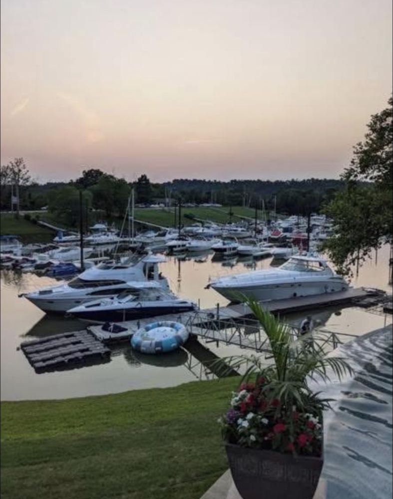 Wet Slip in Goshen, Kentucky